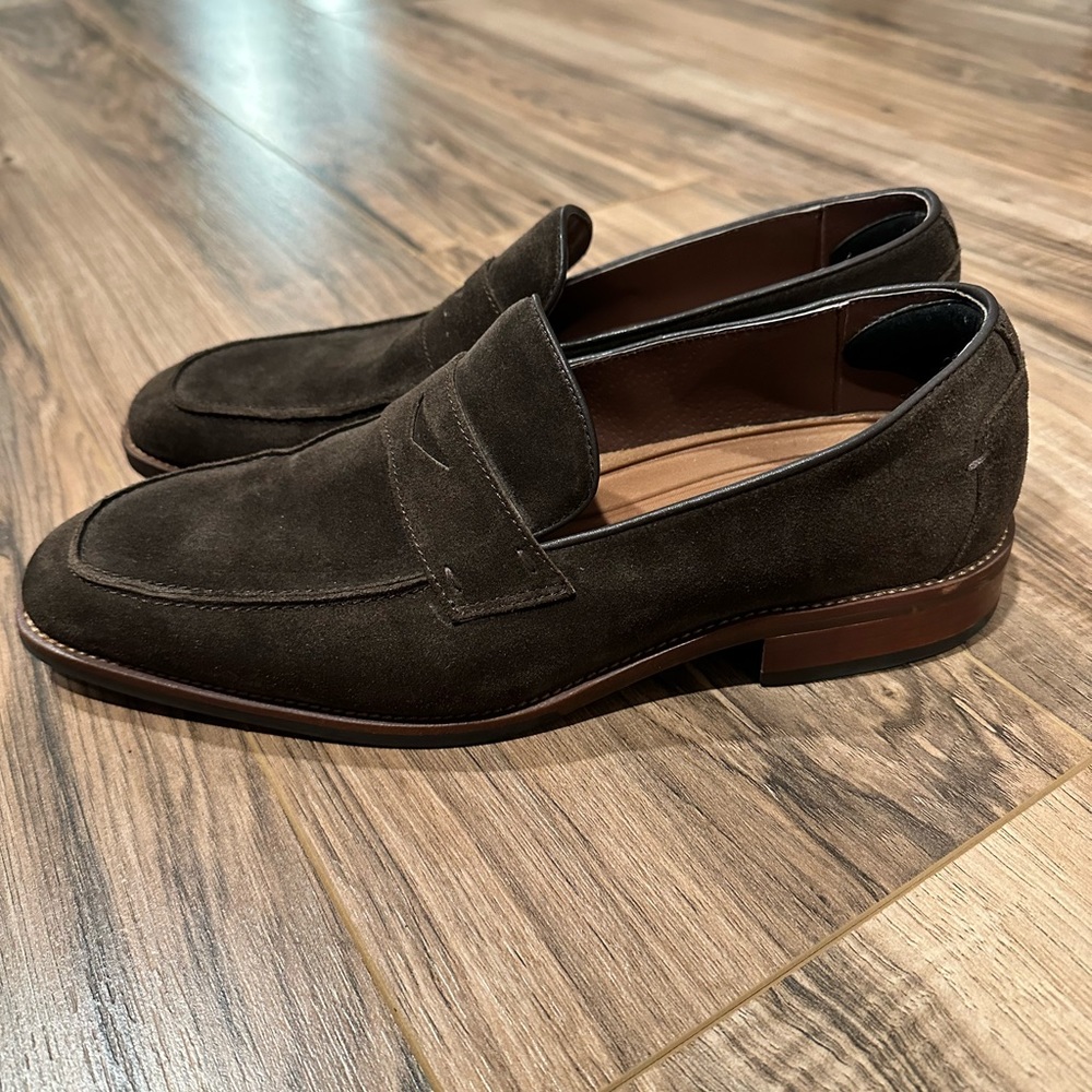 Vintage Foundry Chocolate Suede Loafers